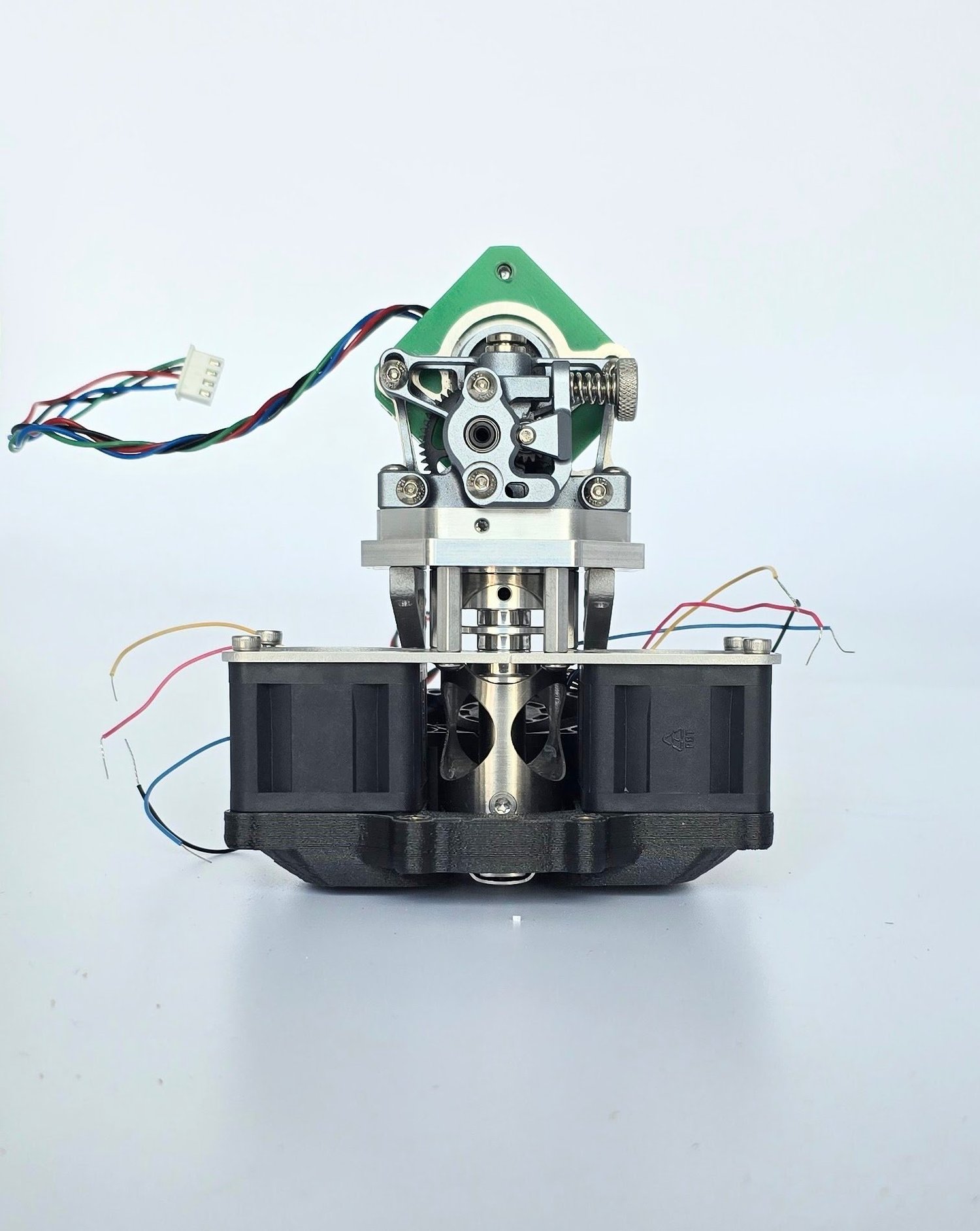 Calamity Toolhead is compatible with Chube Air, Conduction, and Compact. The toolhead is open-sourced, and designed by Luke of Luke's Laboratory. Kits are available at Luke's Lab.